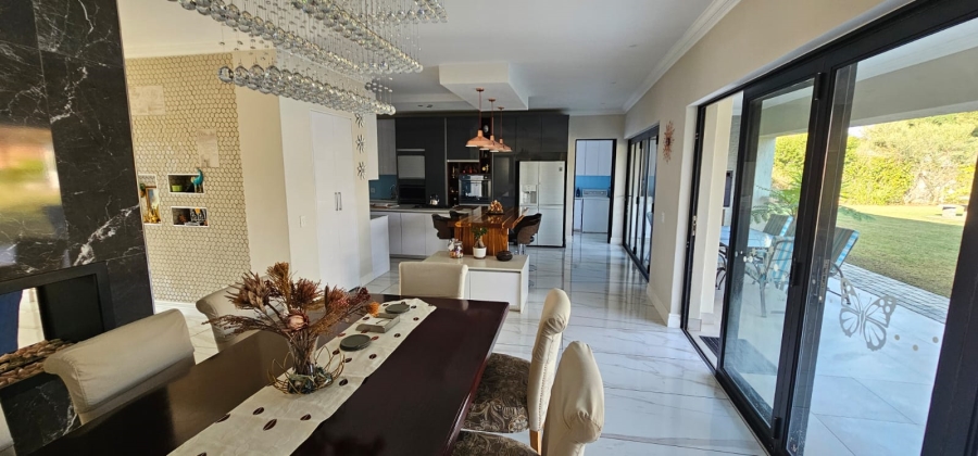5 Bedroom Property for Sale in The Islands Estates North West